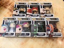 Figuras raras Funko POP League of Legends LOL 7 peças DJ Sona Jinx Vi Lee Sin Braum comprar usado Figuras raras Funko POP League of Legends LOL 7 peças DJ Sona Jinx Vi Lee Sin Braum comprar usado  Enviando para Brazil