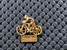 Sports badge pin d'occasion  Expédié en Belgium