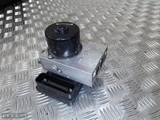 2003 MERCEDES CLK C209 ABS UNIT 2700DIESEL A2095452532 comprar usado  Enviando para Brazil