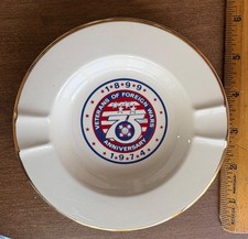 Cinzeiro Vintage Veterans of Foreign Wars - Muito bom estado - 75º Aniversário 1899 - 1974 comprar usado Cinzeiro Vintage Veterans of Foreign Wars - Muito bom estado - 75º Aniversário 1899 - 1974 comprar usado  Enviando para Brazil