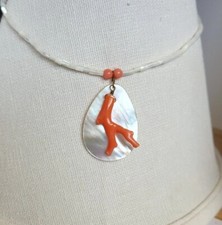 Colar Kenneth Lane KJL Vintage Pingente de Madrepérola Frisado Coral Falso 16", usado comprar usado  Enviando para Brazil