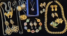 Vintage jewelry lot d'occasion  Expédié en Belgium