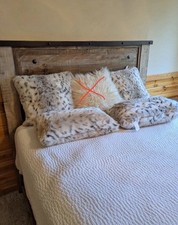 Set four nichole for sale  Truckee