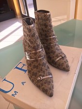Stivaletti donna guess usato  Atessa