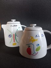 Two teapots with usato Two teapots with usato  Albavilla