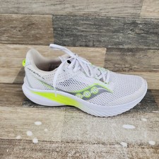 Usado, Tênis masculino Saucony Kinvara 14 tamanho 9.5 atlético corrida branco slime com cadarço comprar usado  Enviando para Brazil