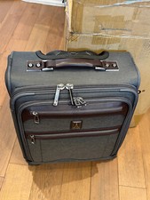 travelpro carry suitcase for sale  Oklahoma City
