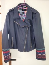 Desigual jacke gebraucht kaufen  Ovelgönne