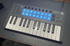 Novation Launchkey Mini Mk3 25 comprar usado  Enviando para Brazil