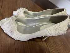 Sapatos de salto alto brancos nupciais Reino Unido tamanho 5 comprar usado Sapatos de salto alto brancos nupciais Reino Unido tamanho 5 comprar usado  Enviando para Brazil