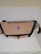 Carrinho de golfe marca Club Pro pacote de babá refrigerador de lona grande logotipo Pepsi Cola. comprar usado  Enviando para Brazil