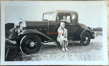 1933 CHEVROLET COUPE FOTO VINTAGE FEMININA POSANDO COM CARRO NA PRAIA NO VERÃO RARA comprar usado  Enviando para Brazil