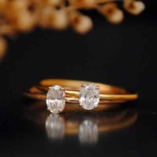 Oval cut minimal for sale  New York