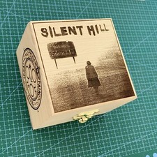 Jogo Silent Hill caixa de música eletrônica de madeira feita à mão presente exclusivo comprar usado  Enviando para Brazil