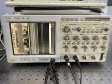 Agilent 54832D 1GHz 4CH MSO Osciloscópio Ext Display Funciona LCD Ruim Frete Grátis comprar usado Agilent 54832D 1GHz 4CH MSO Osciloscópio Ext Display Funciona LCD Ruim Frete Grátis comprar usado  Enviando para Brazil