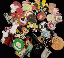 Disney assorted pin d'occasion  Expédié en Belgium