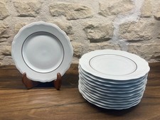 Service assiettes porcelaine d'occasion Service assiettes porcelaine d'occasion  Sainte-Soulle
