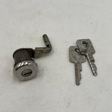 Chave e cilindro de trava interruptor de ignição Chevrolet GMC vintage década de 1960 comprar usado  Enviando para Brazil