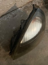 Faro anteriore sinistro usato Faro anteriore sinistro usato  Valenza