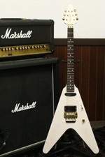 Feito na década de 1990 Fernandes Flying-V FV-80K acabamento branco transparente feito no Japão comprar usado  Enviando para Brazil