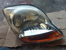 Faro anteriore destro usato  Vigevano