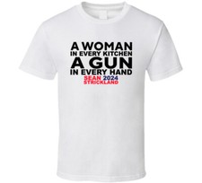T-shirt Kobieta w każdej kuchni Sean Strickland Mma fan na sprzedaż  Wysyłka do Poland