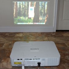 Projetor de Dados Sony VPL-PHZ10 3LCD Home Theater Laser WUXGA - 5.429 Horas comprar usado  Enviando para Brazil