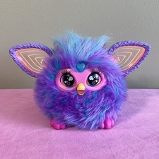 Brinquedo interativo de pelúcia roxo Furby 2023 orelhas brilhantes testado funciona comprar usado  Enviando para Brazil
