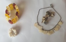 Vintage costume jewellery for sale  BANSTEAD