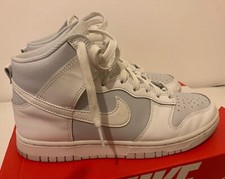 Scarpe uomo nike usato  Atri