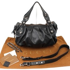 Bolsa de mão Gucci de couro preto monograma lona tom prata corrente com alça H210139-1 comprar usado Bolsa de mão Gucci de couro preto monograma lona tom prata corrente com alça H210139-1 comprar usado  Enviando para Brazil