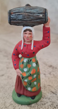Santon femme portant d'occasion  Montbrison
