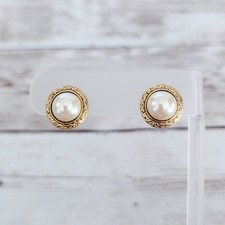 Vintage clip earrings for sale  Danville