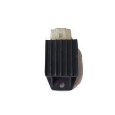Regolatore tensione generic usato  Casoria