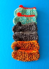 CONJUNTO DE 3 PARES: CHINELO/MEIAS DE CROCHÊ MÃO QUENTE E DE PELÚCIA - CRIANÇA - UNISSEX comprar usado  Enviando para Brazil