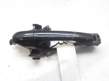 C2p12498xxx maniglia esterna usato C2p12498xxx maniglia esterna usato  Ferrara