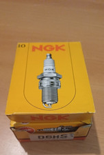 Lot bougies ngk d'occasion Lot bougies ngk d'occasion  Bourg