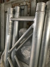 Global truss f32 gebraucht kaufen  Elsenfeld