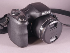 Câmera Digital Sony Cyber-shot DSC-H300 20.1 MP - Preta comprar usado  Enviando para Brazil