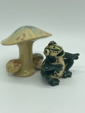 Vintage 1940 Estúdio de Arte Cerâmica Pintado à Mão Sapo/Cogumelo Sal Pimenta Shakers comprar usado  Enviando para Brazil