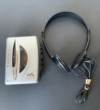 Vtg sony walkman d'occasion  Expédié en Belgium