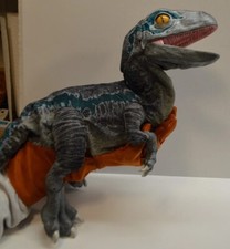 Jurassic World Real FX Baby Blue Dinosaur WOW Stuff Velociraptor Puppet Works comprar usado  Enviando para Brazil