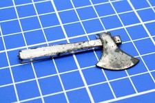 Vultus tonga ascia usato  Roma