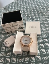 Smartwatch donna fossil usato  Concorezzo