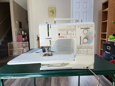 Bernina 1260 sewing for sale  Newburgh