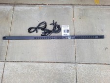 Tripp Lite PDU monitorada em rede vertical montagem em rack alimentação - Preto (PDUMV20HV) comprar usado  Enviando para Brazil