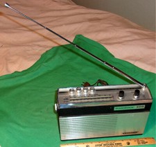 Grundig transistor 300 d'occasion  Expédié en Belgium
