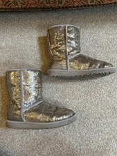 Ugg silver sequin for sale  Hilliard