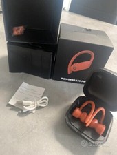 Auricolari bluetooth nuovi usato  Priverno