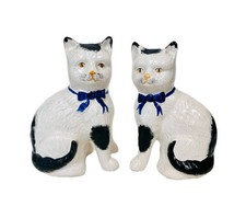 Pair staffordshire cats for sale  CARLISLE